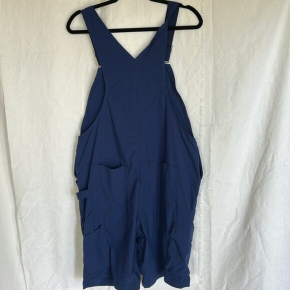 DULUTH TRADING CO. women’s Blue Heirloom Gardening shirt overalls. Size M. - Picture 7 of 11